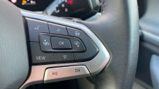 Volkswagen Passat 1.5 eTSI Life 5dr DSG Petrol Estate